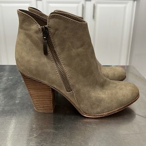 Michael Shannon Bootie